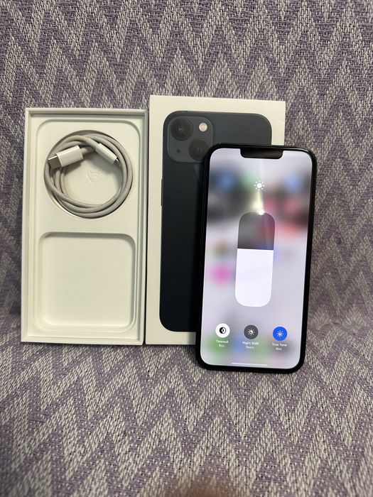 Айфон 13.  Iphone 13.