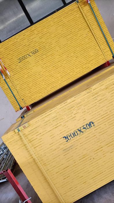 Panouri doka corraje lana peri placa galbena tego schele metalice popi