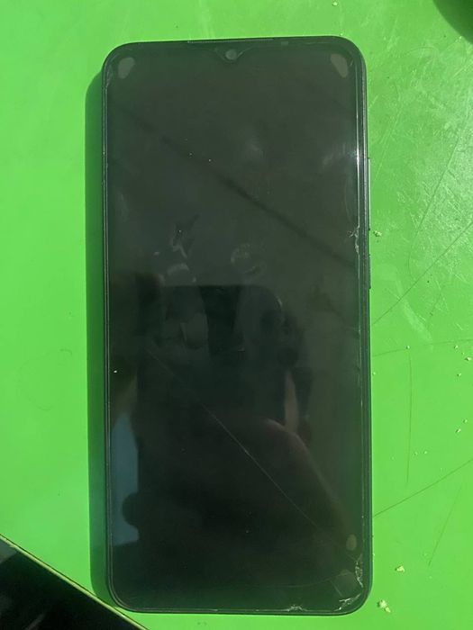 Redmi 10A 32 gb srochna 490 ming