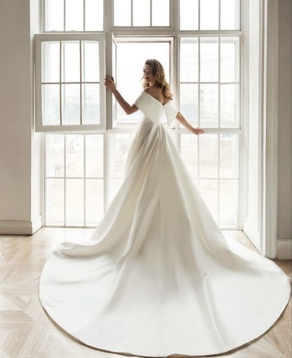 Свадебное платье White Swan