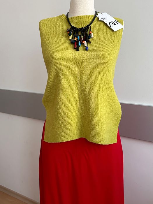 Дълга разкошна пола в червено и нов топ Zara