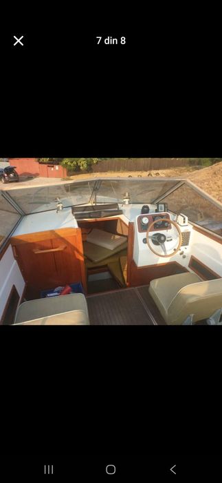 Barca cabinata + motor + peridoc