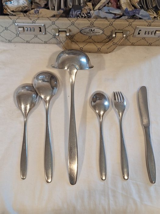Луксозни немски прибори на WMF 39части