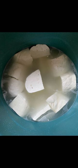 Vând brânză de oaie BIO- 100% telemea