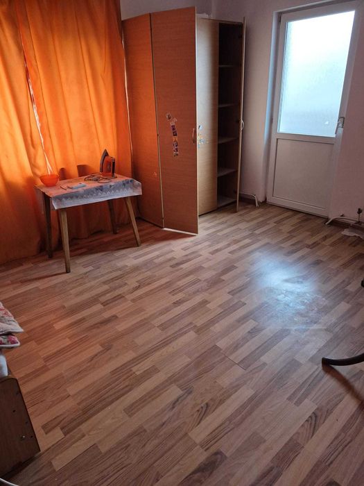inchiriez apartament 2 camere in botosani