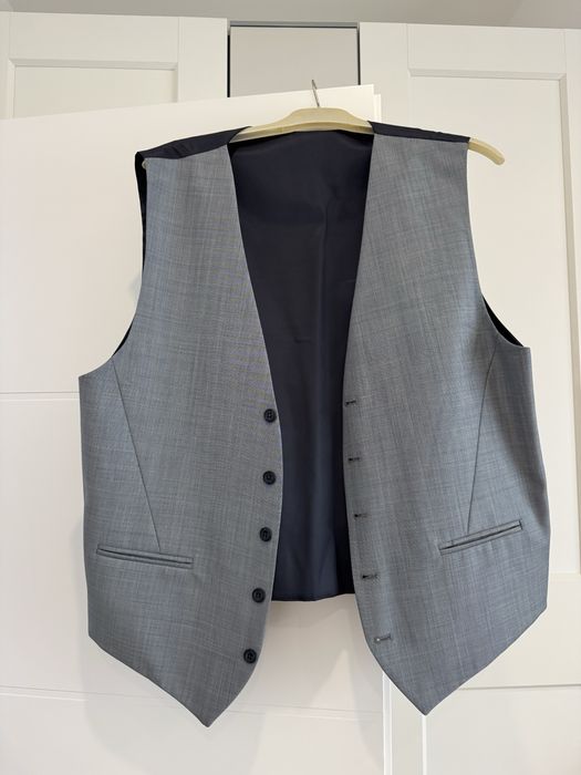Costum elegant marimea 56- complet