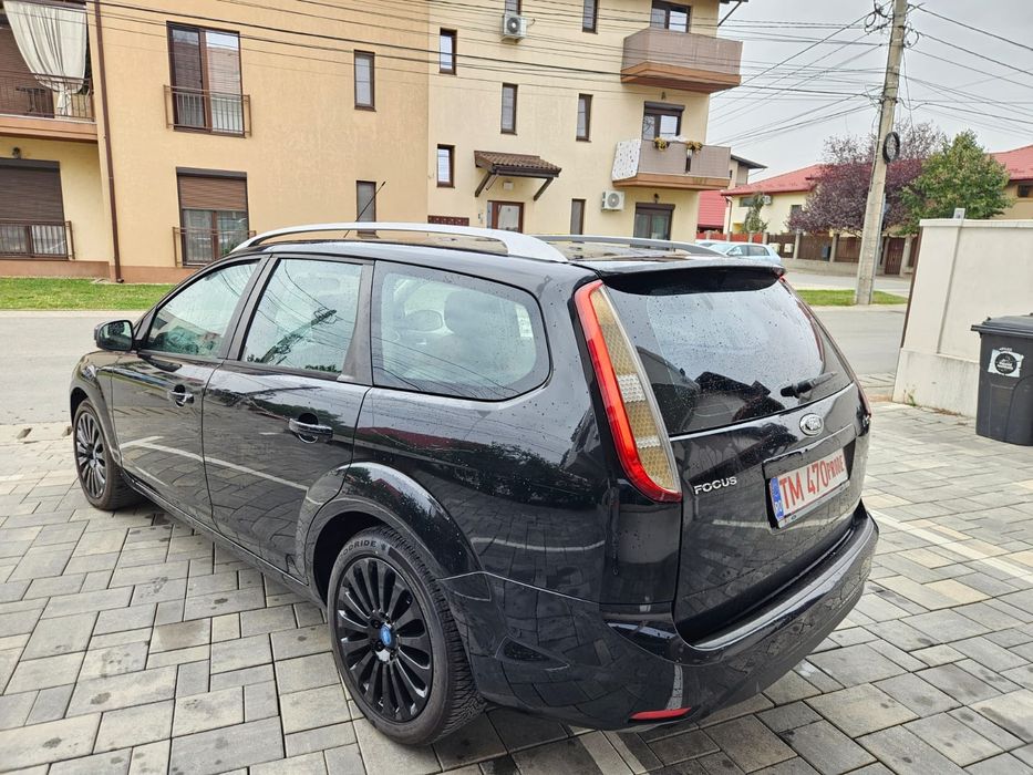 FORD Focus 2011 — imagine 4