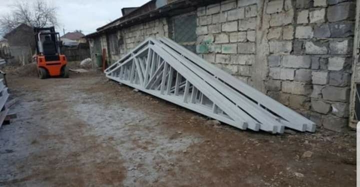 Hale metalice ferme metalice la 12 m