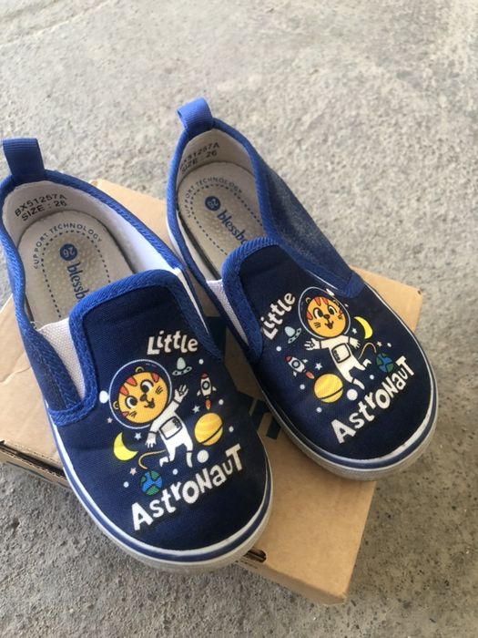 Детские кеды