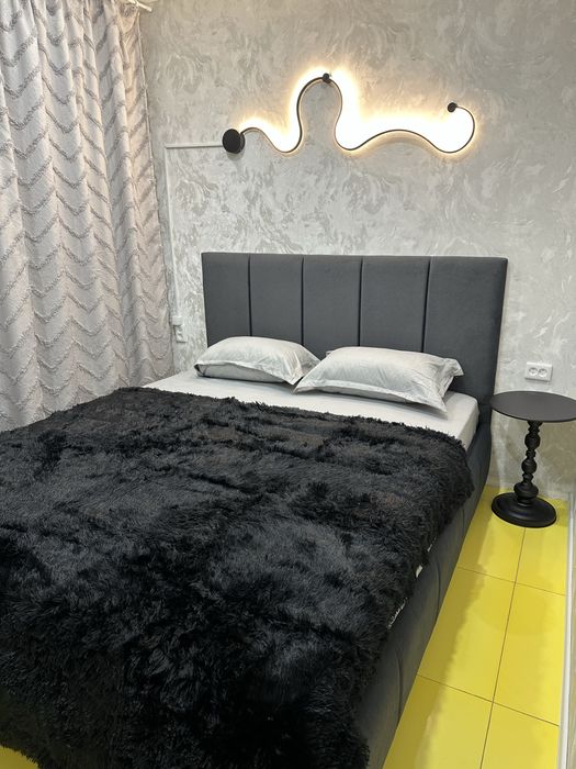 Сдам  посуточно евро двушку