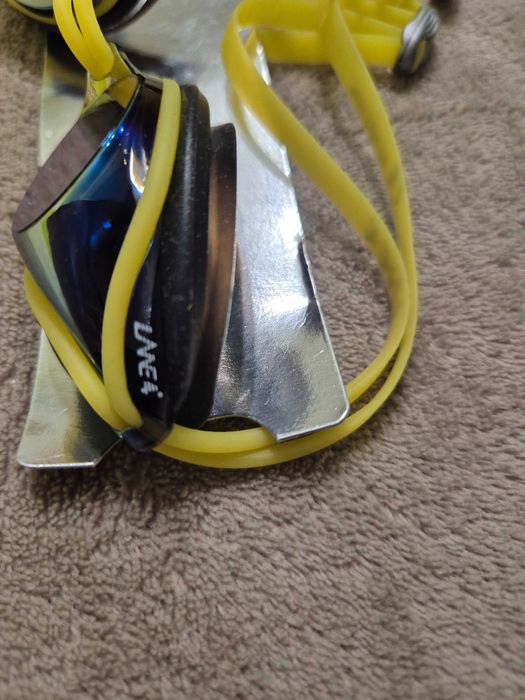 Плувни очила  за активни  плувци маркови