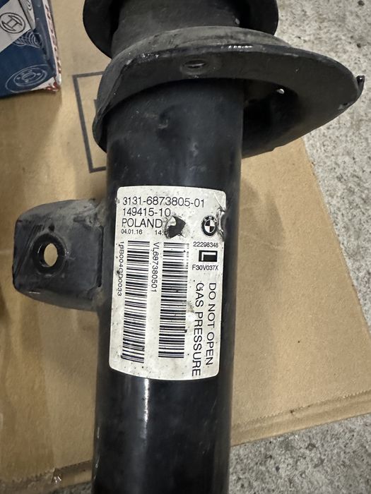 Преден десен амортисьор BMW F30 Xdrive