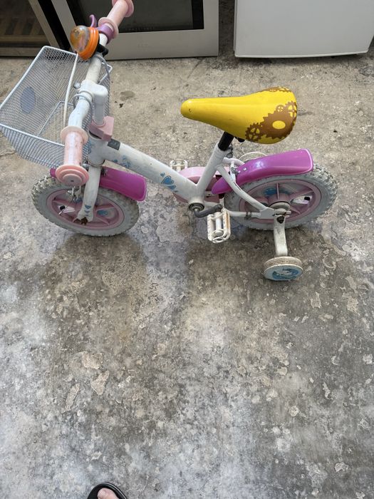 Bicicleta copii 2-4 ani