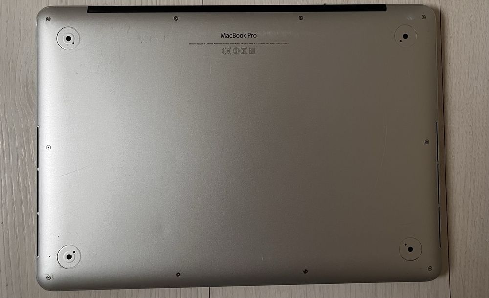 СРОЧНО ПРООДАМ MacBook pro 13-inch retina mid 2014