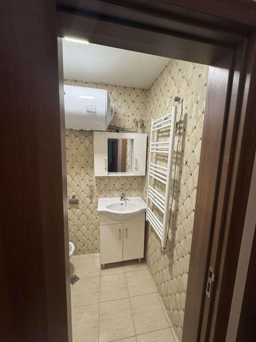 Дава се под наем Двустаен апартамент в Варна, Гръцка махала - 75 кв.м за 750 € - Снимка #7