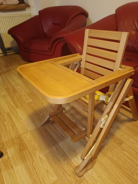 Scaun de masă pentru copii
