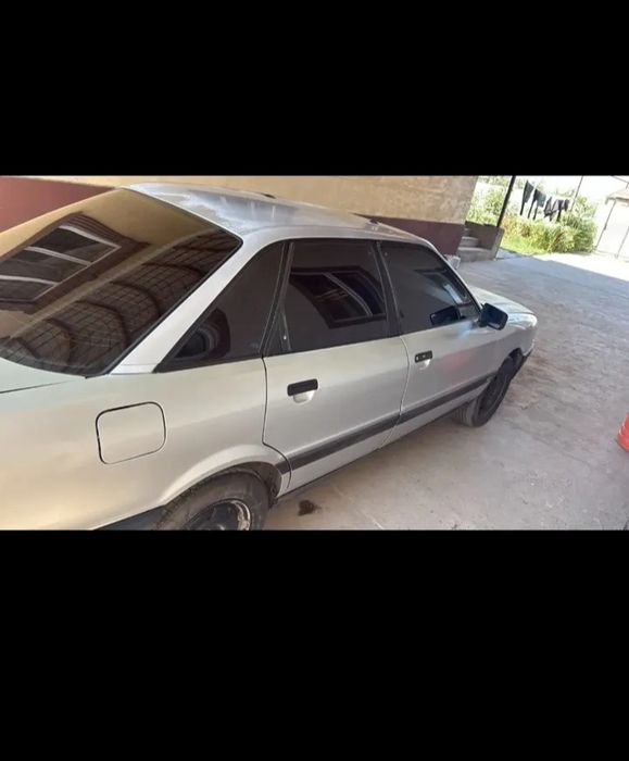 Audi 80 b3               .