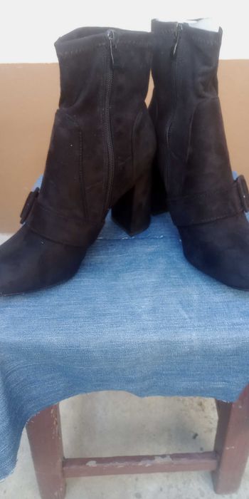 cizme dama , Kayla, piele intoarsa , nr. 40, noi