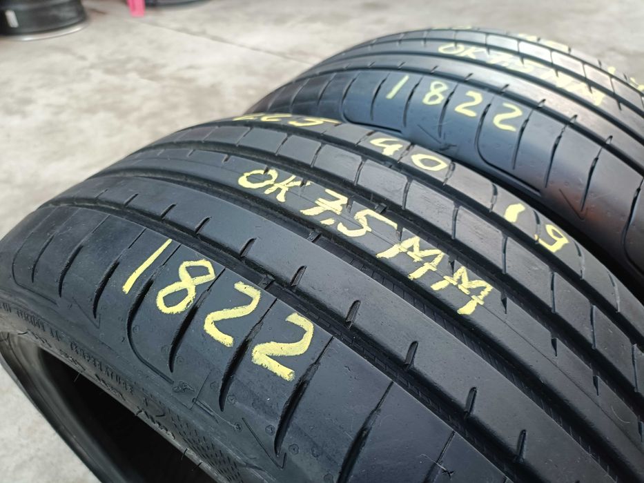 Doua anvelope de vara 225 40 19 goodyear asymmetric 1822