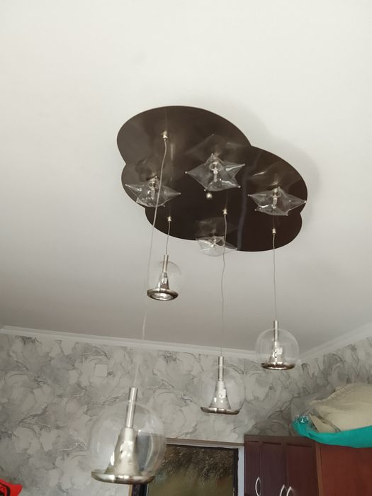 Люстры галогеновые