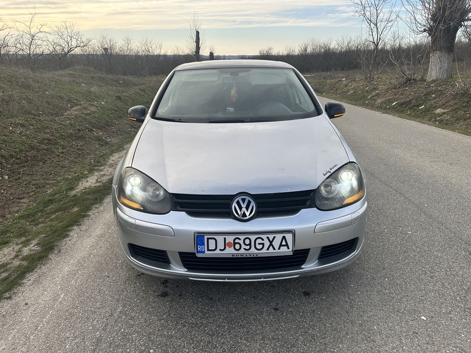 Vand Golf 5 1.6 benzina /Gpl