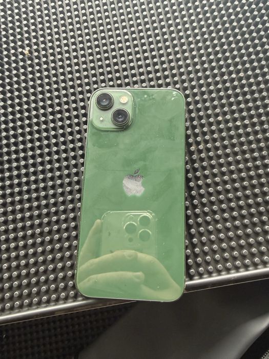iphone 13 green