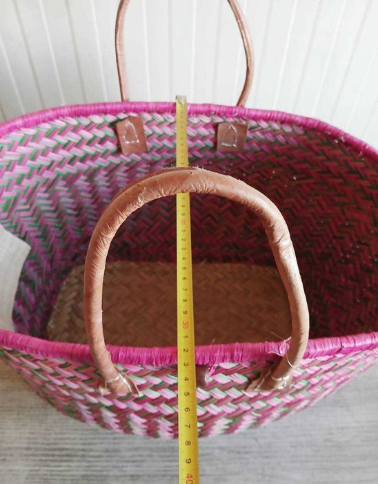 НОВА много голяма сламена чанта