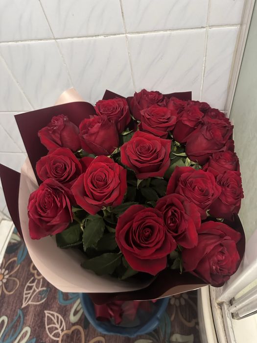 Цветы продам срочно