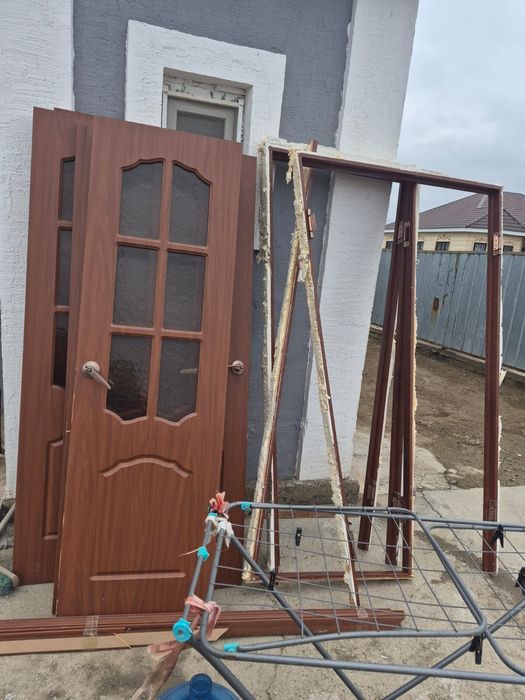 Есік бөлменікі, зал екі ашылатын