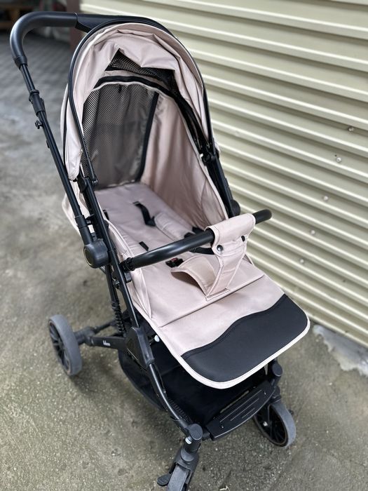 Продам прогулочную коляску Belecoo!