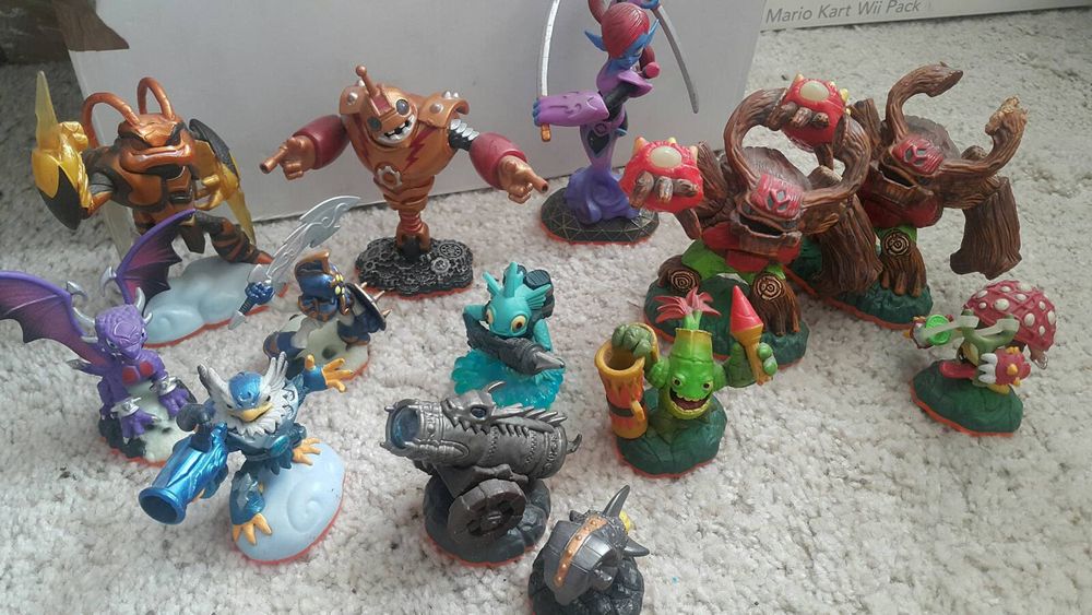 Disney infinity игра,портал, фигурки,значки Xbox ps3, wii Lego dimensi