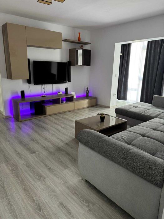 Apartament Chirie 2 camere complet mobilat utilat zona Prundu Pitesti: parcare, centrala proprie