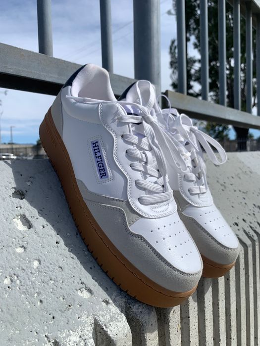 Tommy Hilfiger • Томи Хилфигър