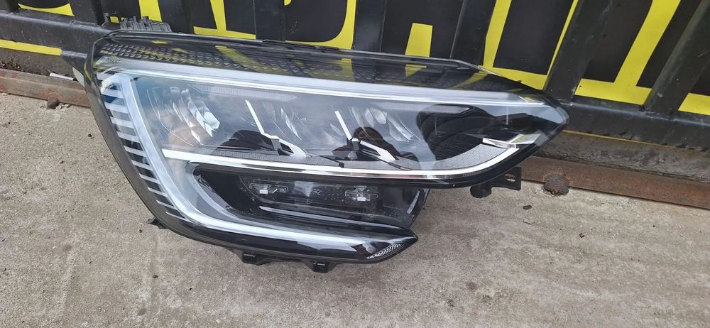 FAR DREAPTA RENAULT MEGANE 5