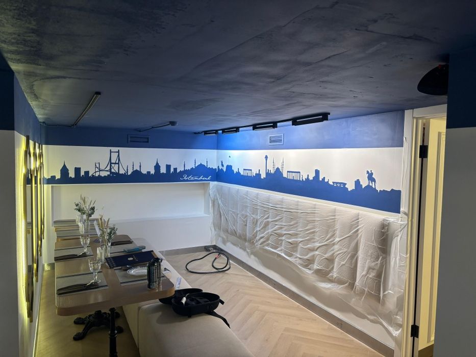 Роспись стен. Художники