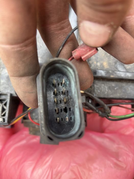 Faruri audi a4 b7 an 2005