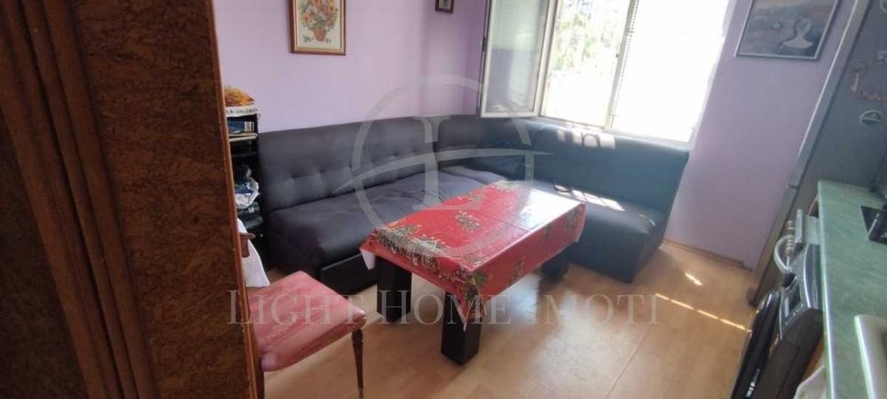 Продава се Тристаен апартамент в Пловдив, Тракия - 92 кв.м за 1305 €/кв.м - Снимка #2