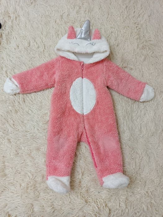 Продаю красивый комбенизон