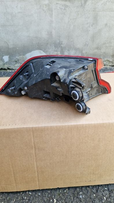 Vând Stop dr Audi Q8