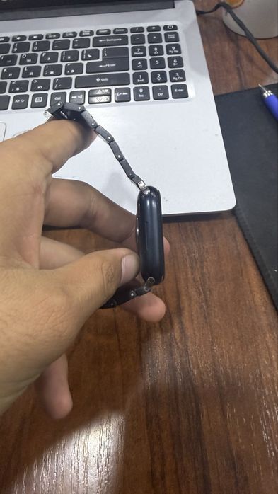 Apple Watch 9 45 mm midnite srochna sotiladi qzqanla tel