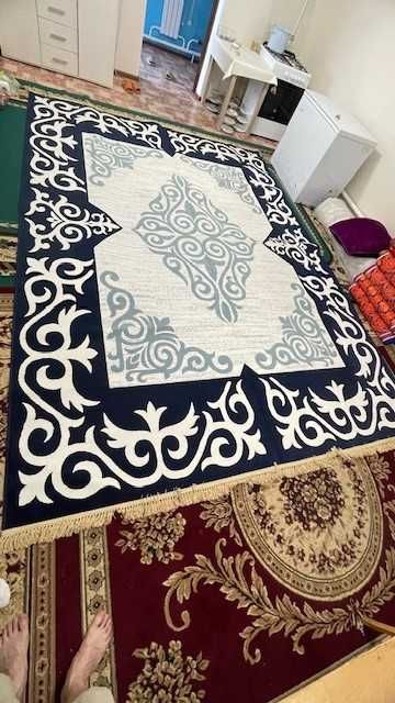 Продам ковер 300*400