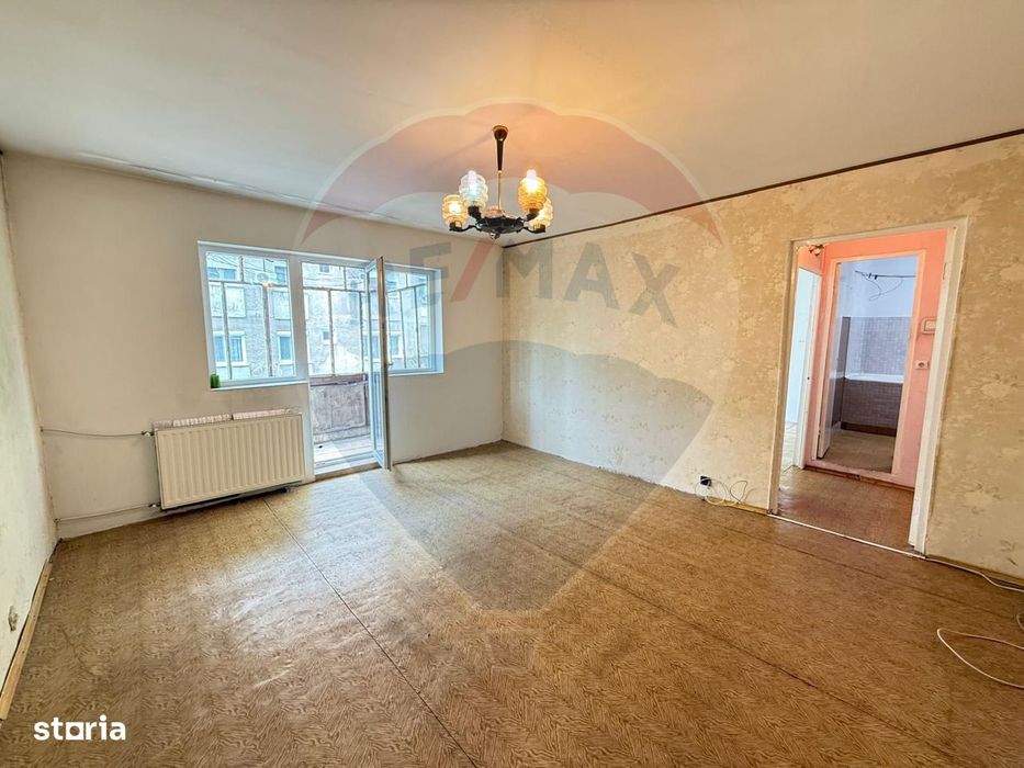 De vânzare apartament 2 camere , Etaj 1, Str. Moldovei, Rogerius