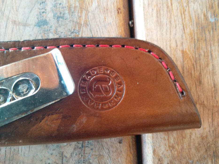 Продавам супер ловен нож на известен Български майстор ръчна изработка