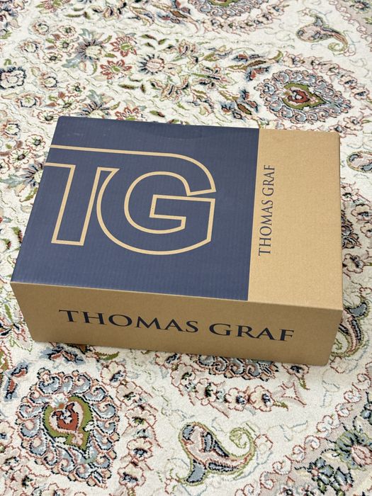 Продам зимние кроссовки