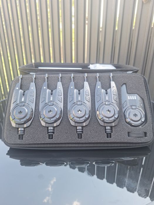 SET Avertizori 4 + 1 Wind Blade  New 2025

Produs NOU cu livrare prin