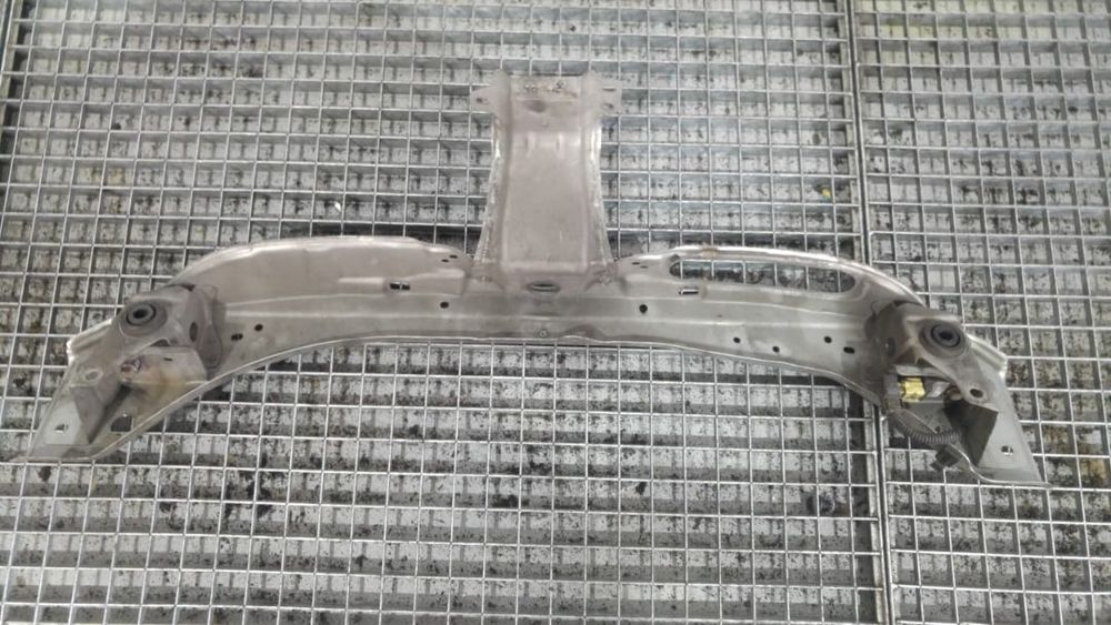 traversa superioara mitsubishi outlander 2 2.0 di-d  2006-2012