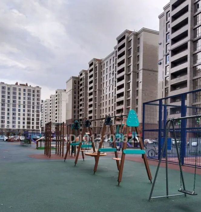 Продам квартиру кирпичный