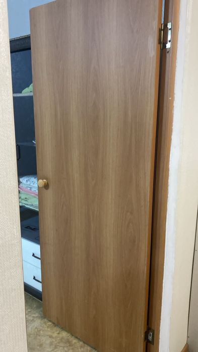 Продам межкомнатные двери