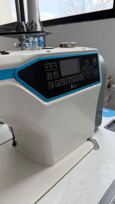 Masini de cusut Jack