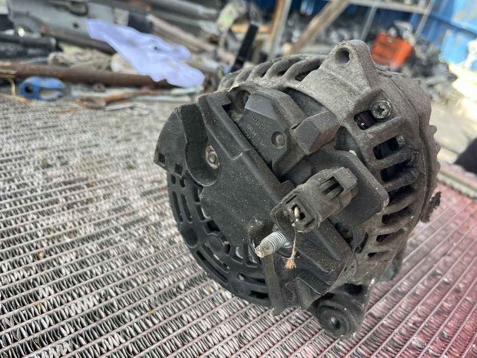 Алтернатор Renault 1.9DCI